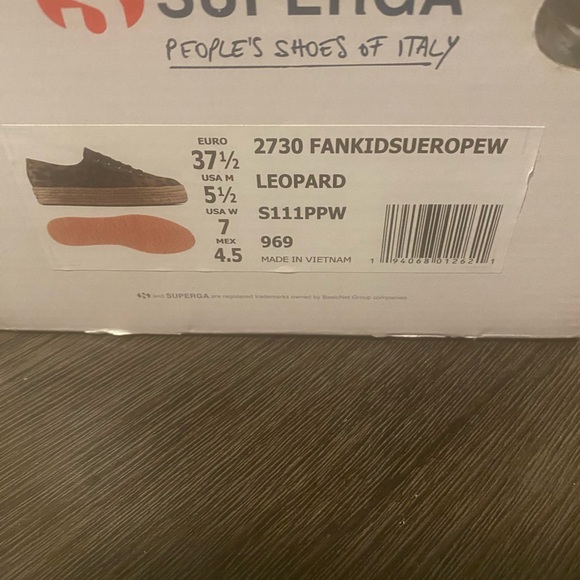 Authentic SUPERGA CHEETAH SNEAKERS SIZE 7 comes with box - Picture 8 of 8